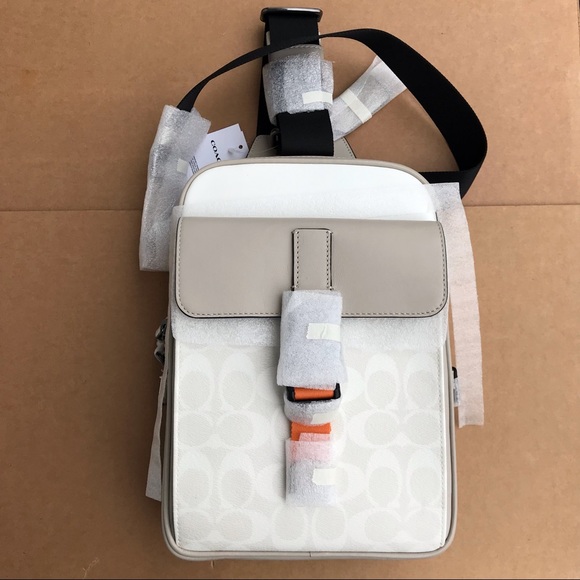 ❤️ Coach Track Pack In Colorblock Signature Canvas Beige/Chalk 💕 - Picture 6 of 11